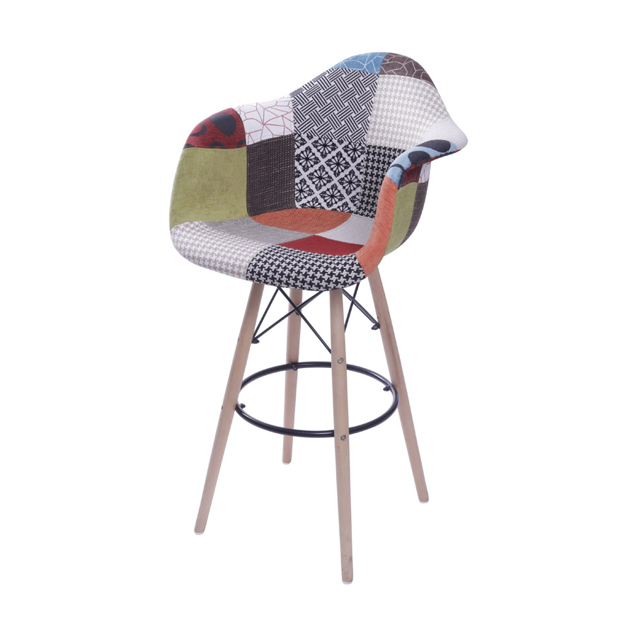 BANQUETA DKR PP COM BRACO PATCHWORK BASE MADEIRA